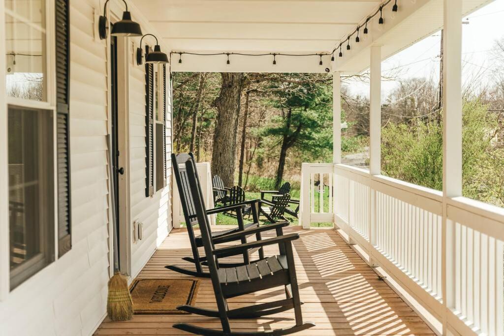 Cozy Cottage, Hot Tub, Fire Pit, 15Min To Hudson And Hiking Catskill Extérieur photo